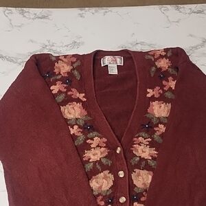 Lee David Size LFloral Embroidered Burgundy Sweater
